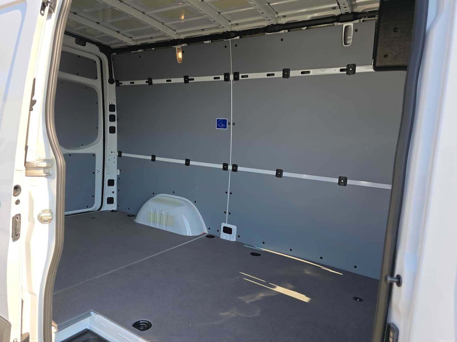 Used 2026 Mercedes-Benz Sprinter 2500 image 15