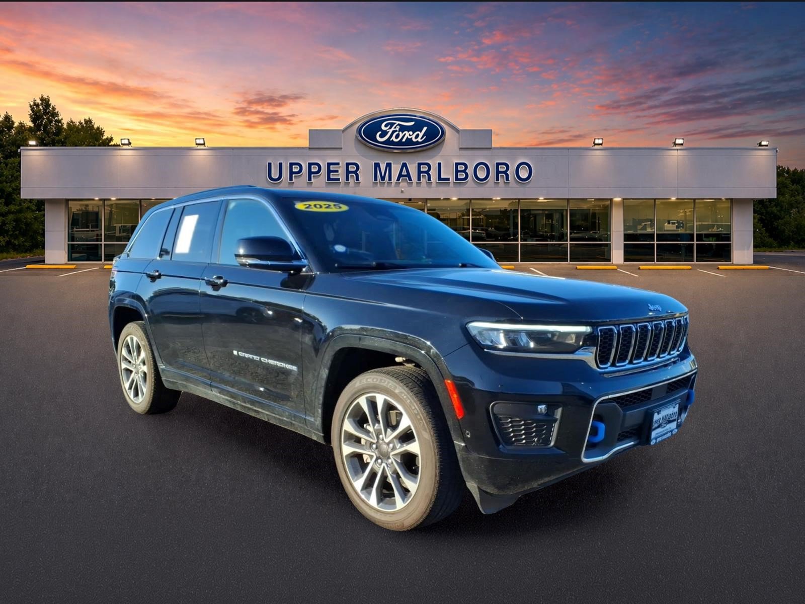 Used 2025 Jeep Grand Cherokee Overland w/ Advanced Protech Group III