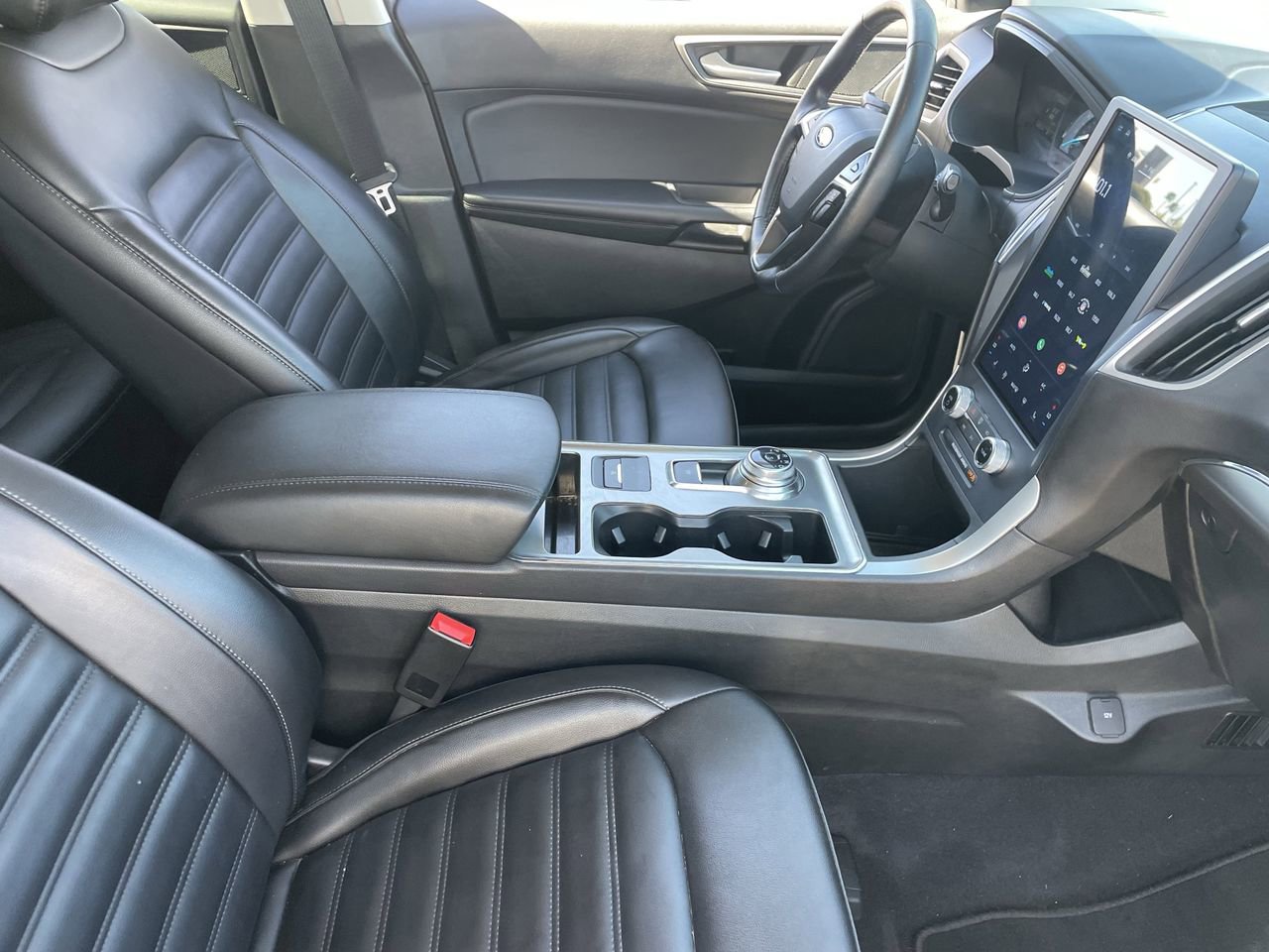 Used 2022 Ford Edge SEL w/ Convenience Package image 11