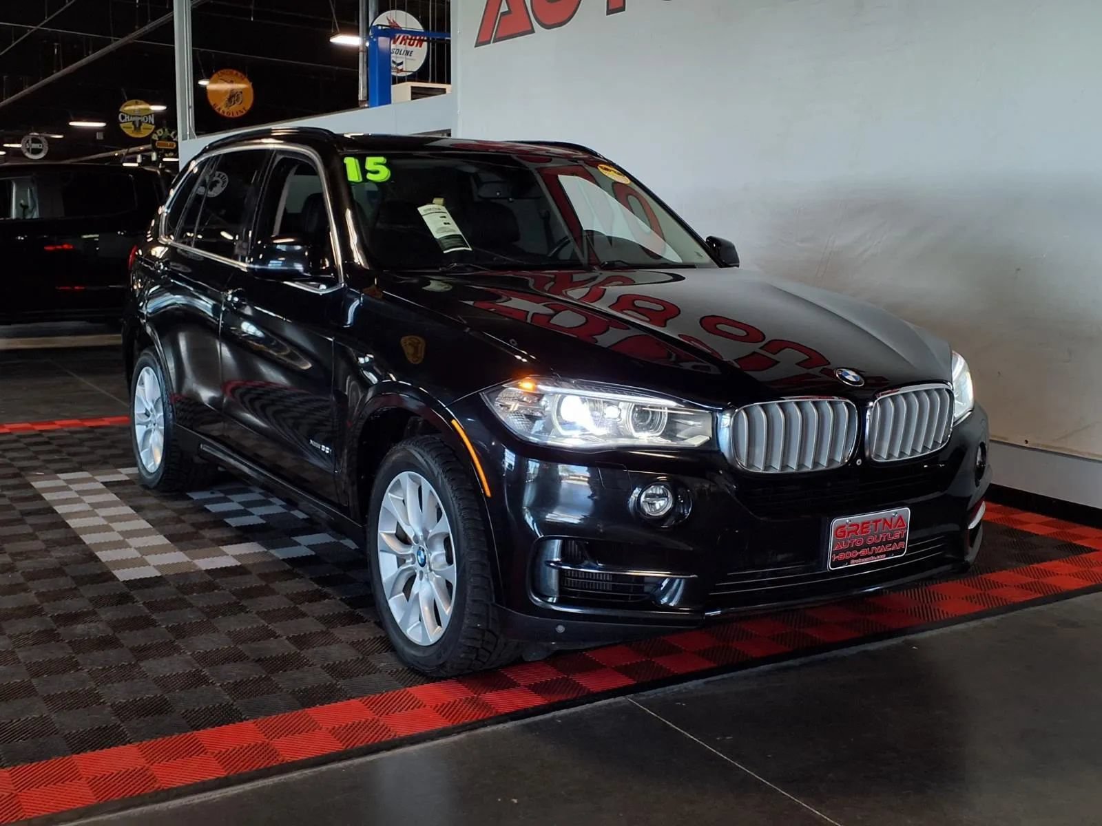 Used 2015 BMW X5 xDrive50i AWD/4WD image 2
