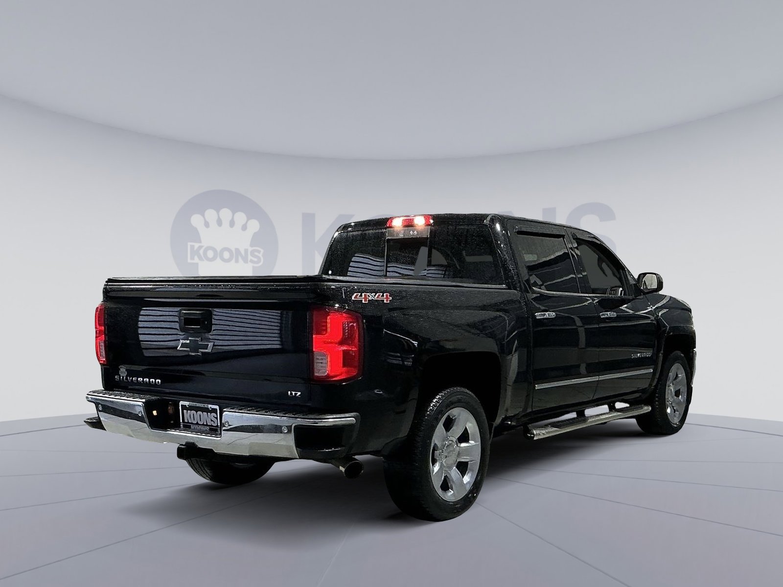 Used 2017 Chevrolet Silverado 1500 LTZ w/ Sport Package image 16