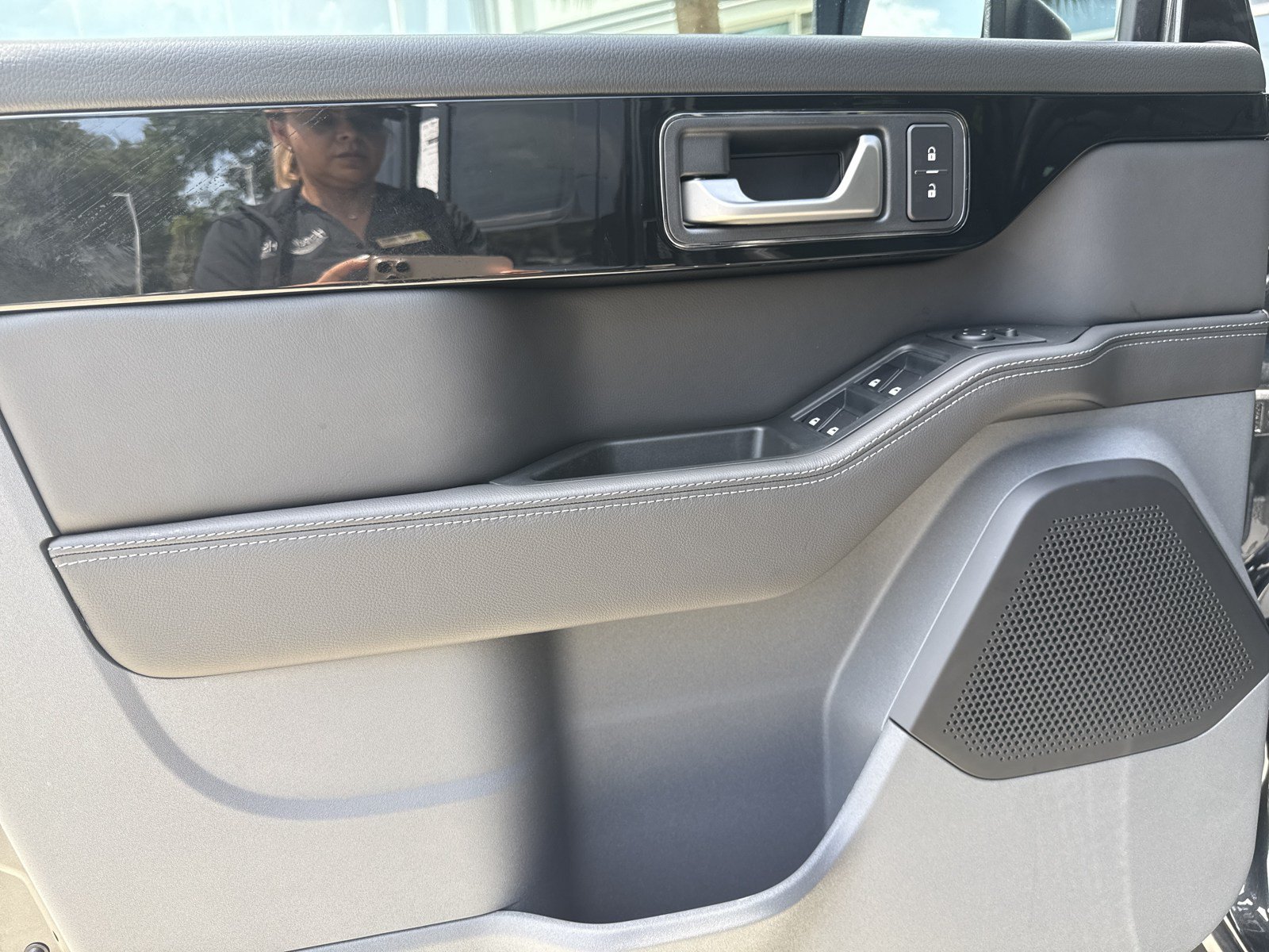 New 2026 INEOS Grenadier Station Wagon AWD/4WD image 12