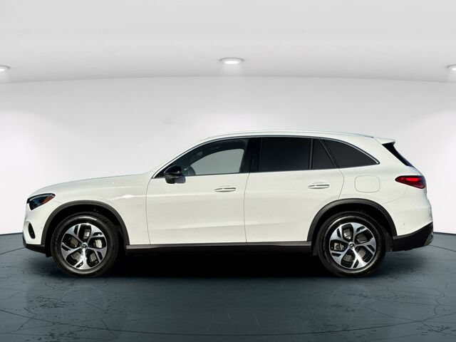 Certified 2026 Mercedes-Benz GLC 350e 4MATIC image 3