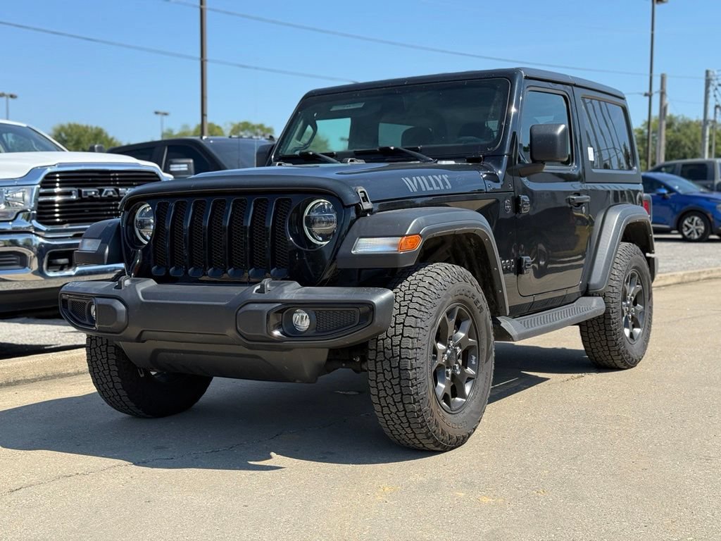Used 2022 Jeep Wrangler Sport AWD/4WD image 2