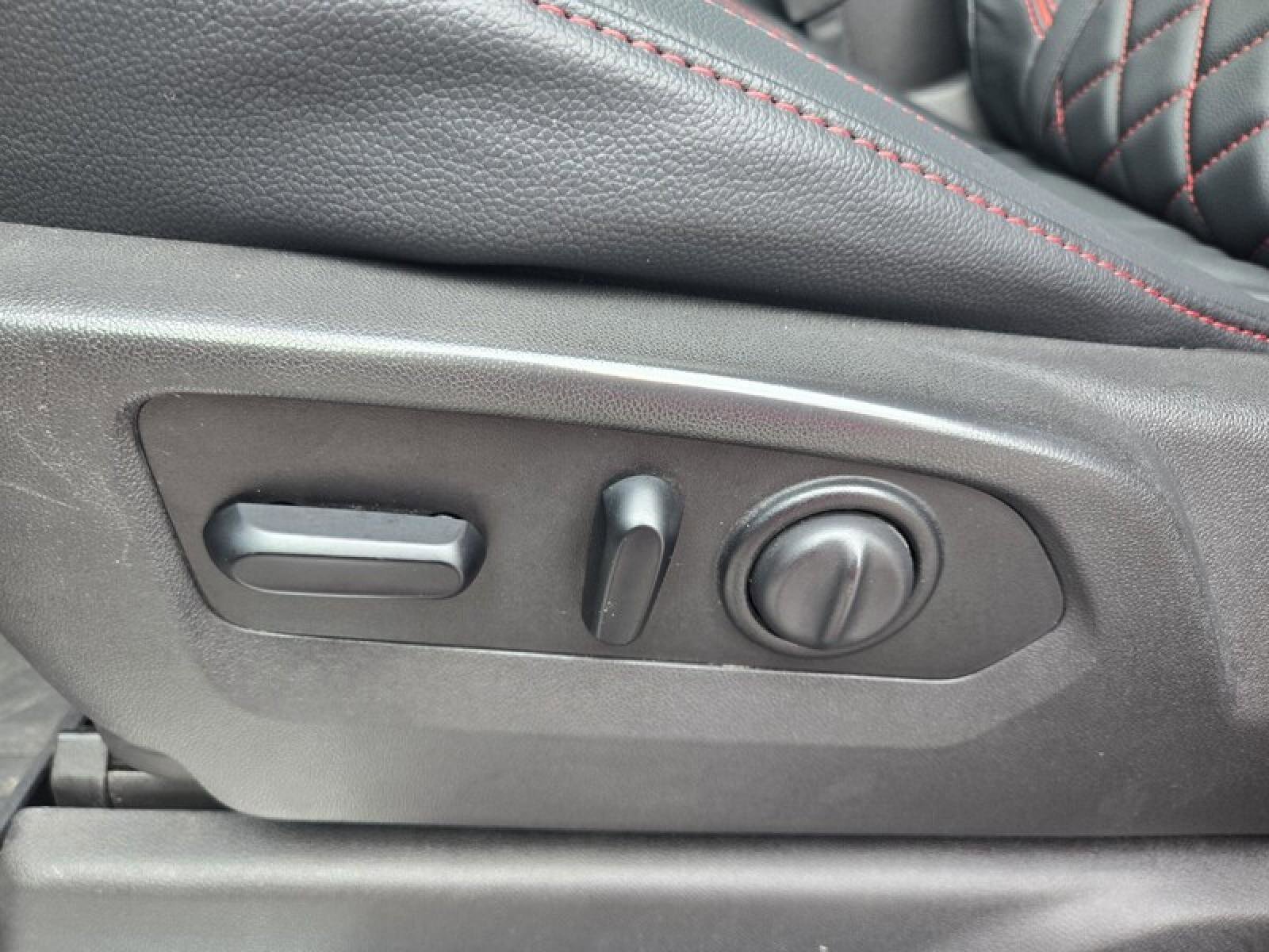 Used 2020 Chevrolet Silverado 1500 LT Trail Boss image 19