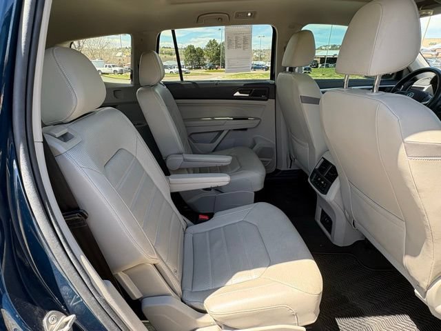 Used 2022 Volkswagen Atlas SEL Premium AWD/4WD image 28