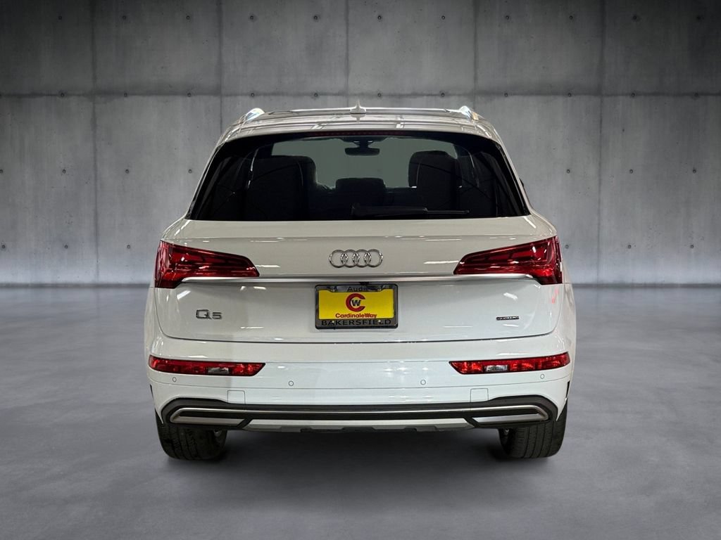 Used 2023 Audi Q5 Premium w/ Premium Plus Package AWD/4WD image 4