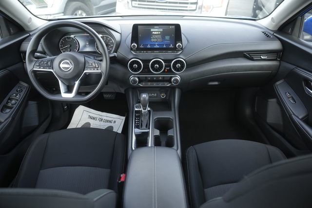 Used 2025 Nissan Sentra SV image 20