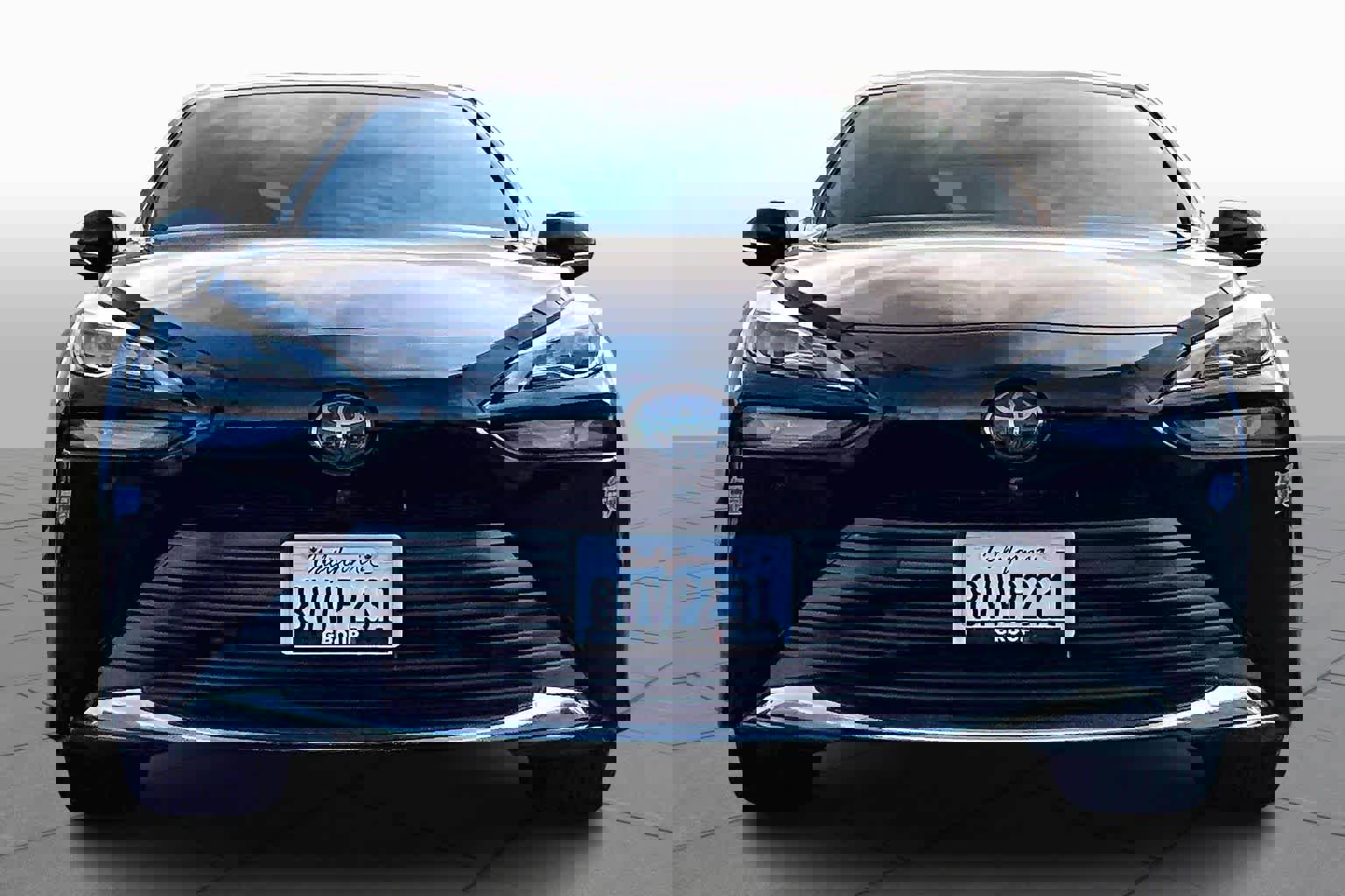 Used 2021 Toyota Mirai XLE image 3