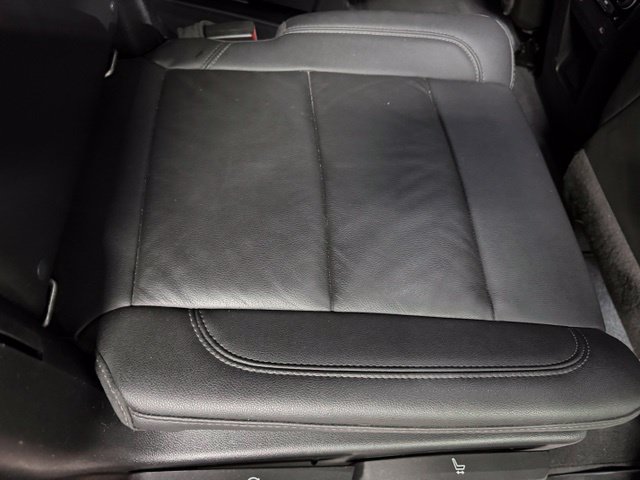 Used 2022 Chevrolet Tahoe LT w/ LT Signature Plus Package AWD/4WD image 29