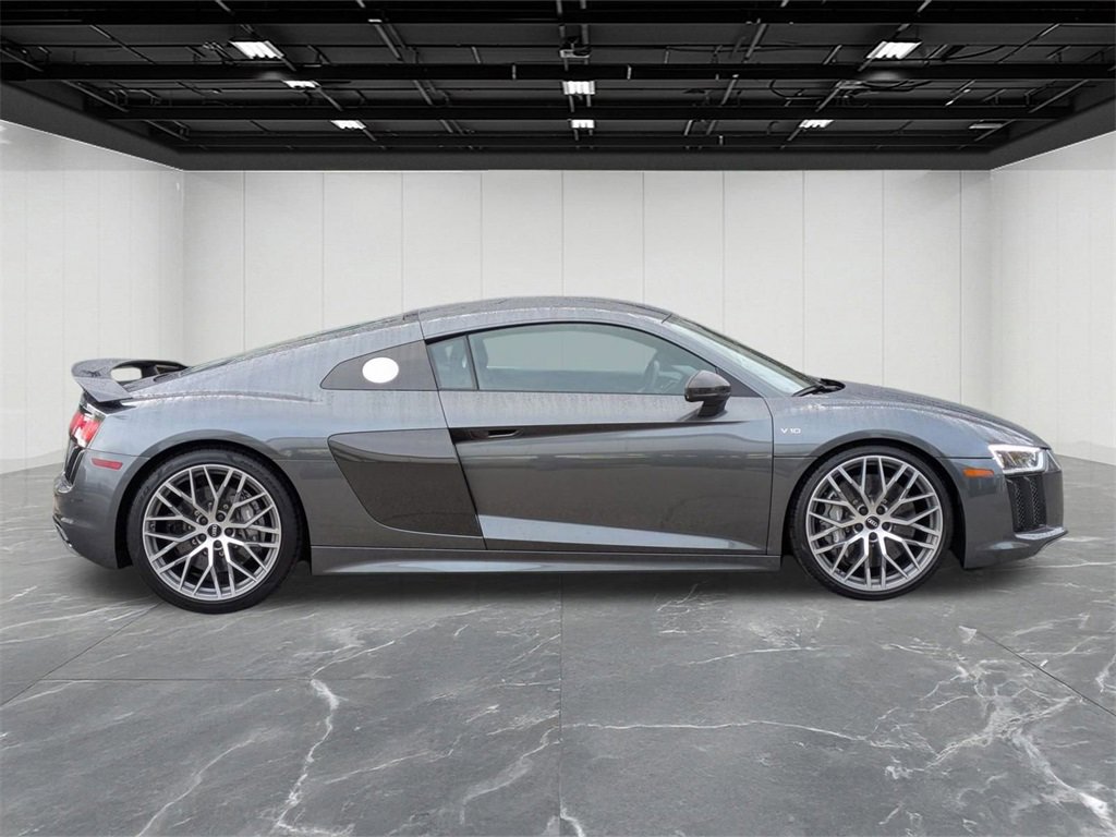 Used 2018 Audi R8 V10 plus image 12