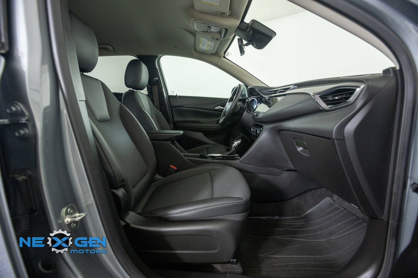 Used 2023 Buick Encore GX Preferred w/ Cold Weather Comfort Package AWD/4WD image 40