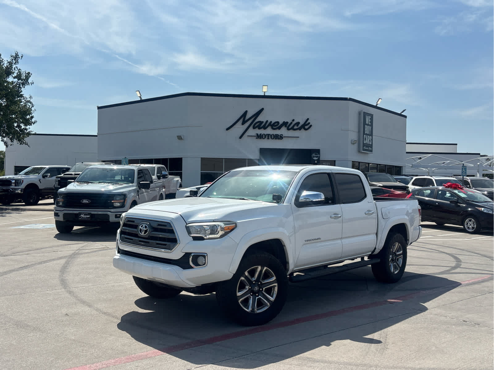 Used 2017 Toyota Tacoma Limited w/ Tow Package