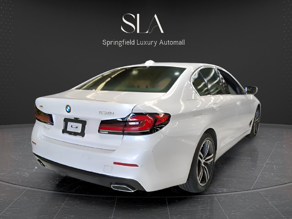 Used 2023 BMW 530i xDrive w/ Premium Package AWD/4WD image 5