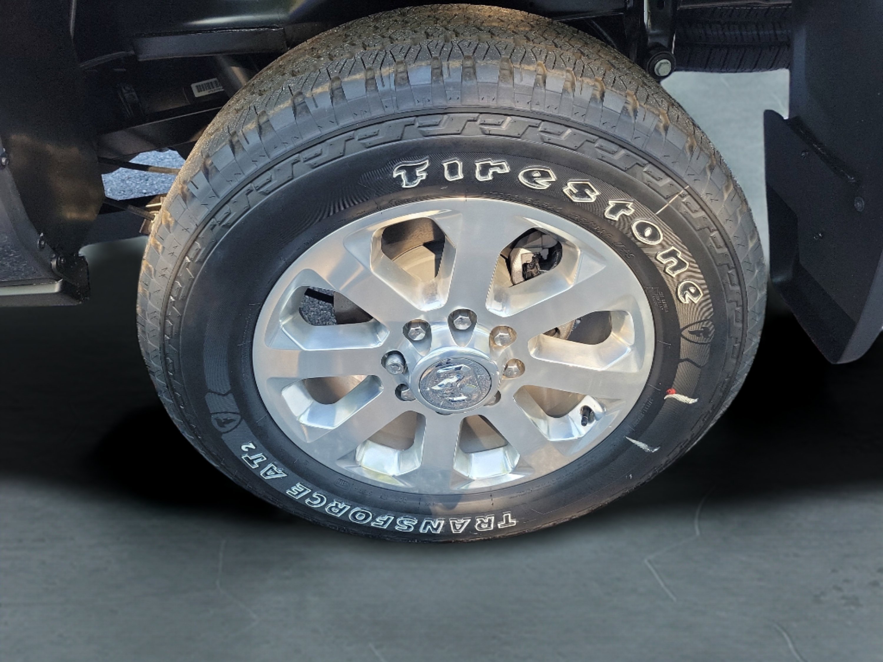 New 2026 RAM 2500 Laramie AWD/4WD image 10