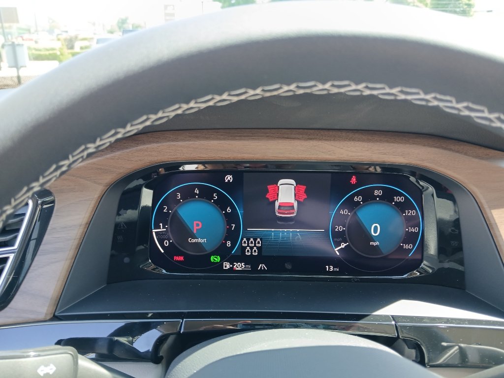 New 2026 Volkswagen Atlas SE FWD image 12