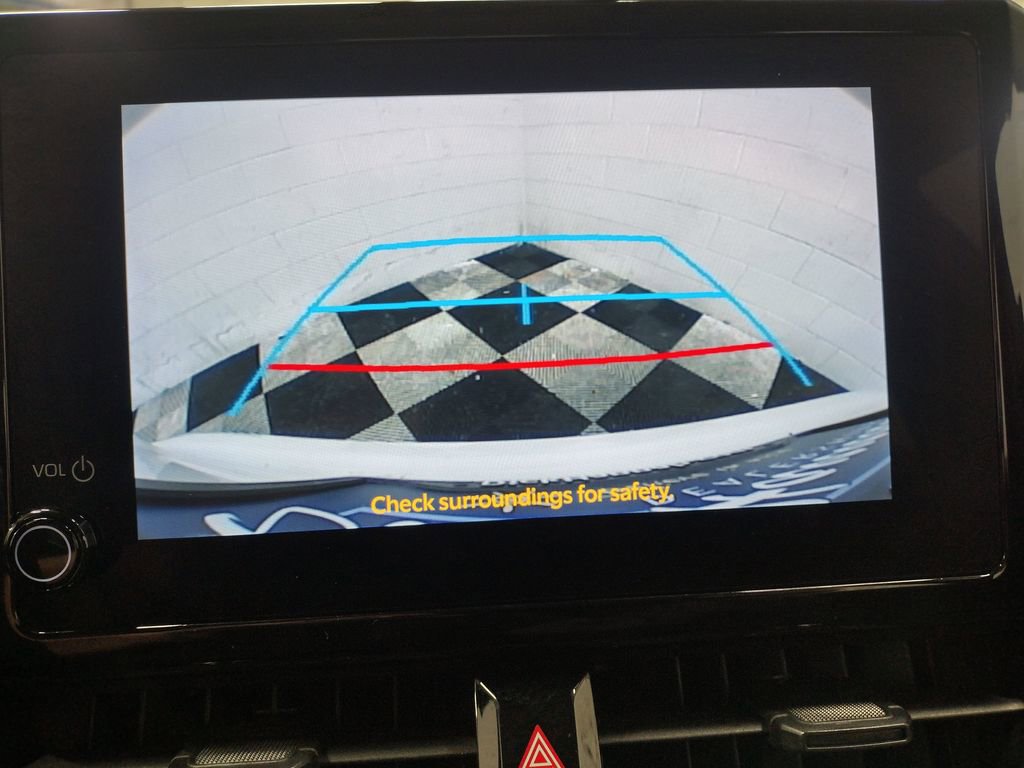 Used 2023 Toyota Corolla LE image 9