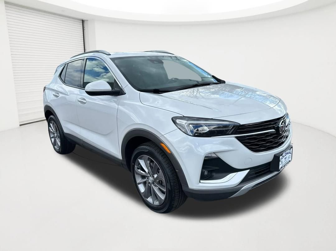 Certified 2022 Buick Encore GX Essence w/ Experience Buick Package AWD/4WD image 3
