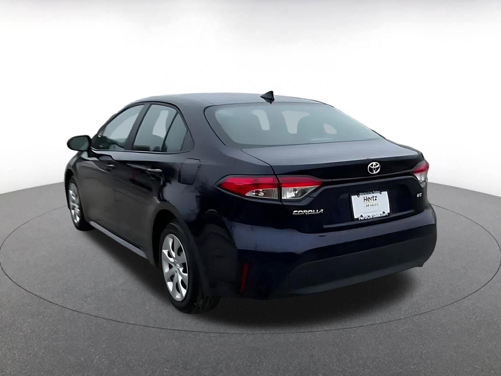 Used 2025 Toyota Corolla LE image 11