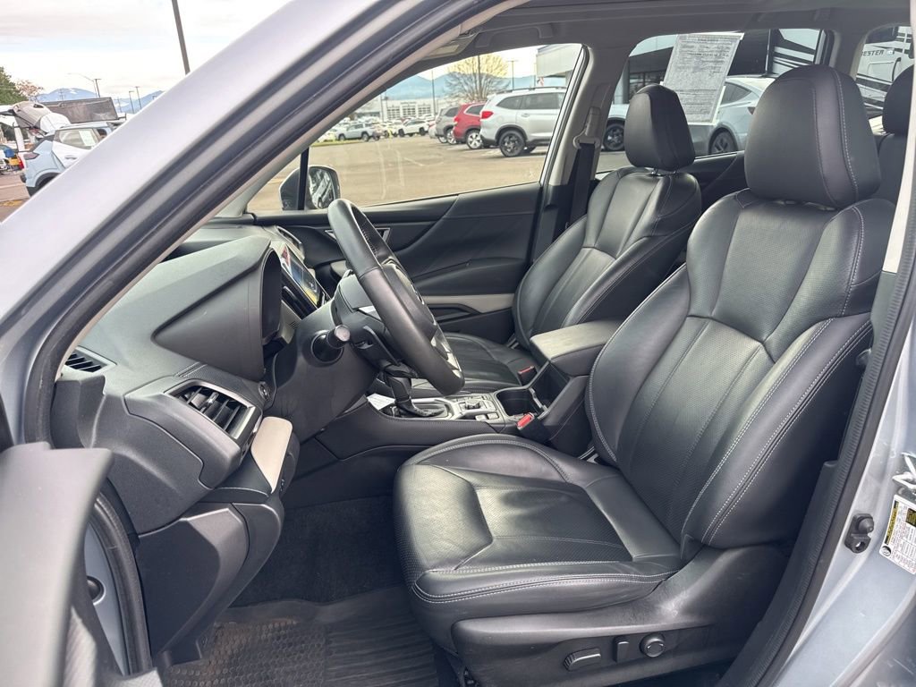 Used 2022 Subaru Forester Limited image 10