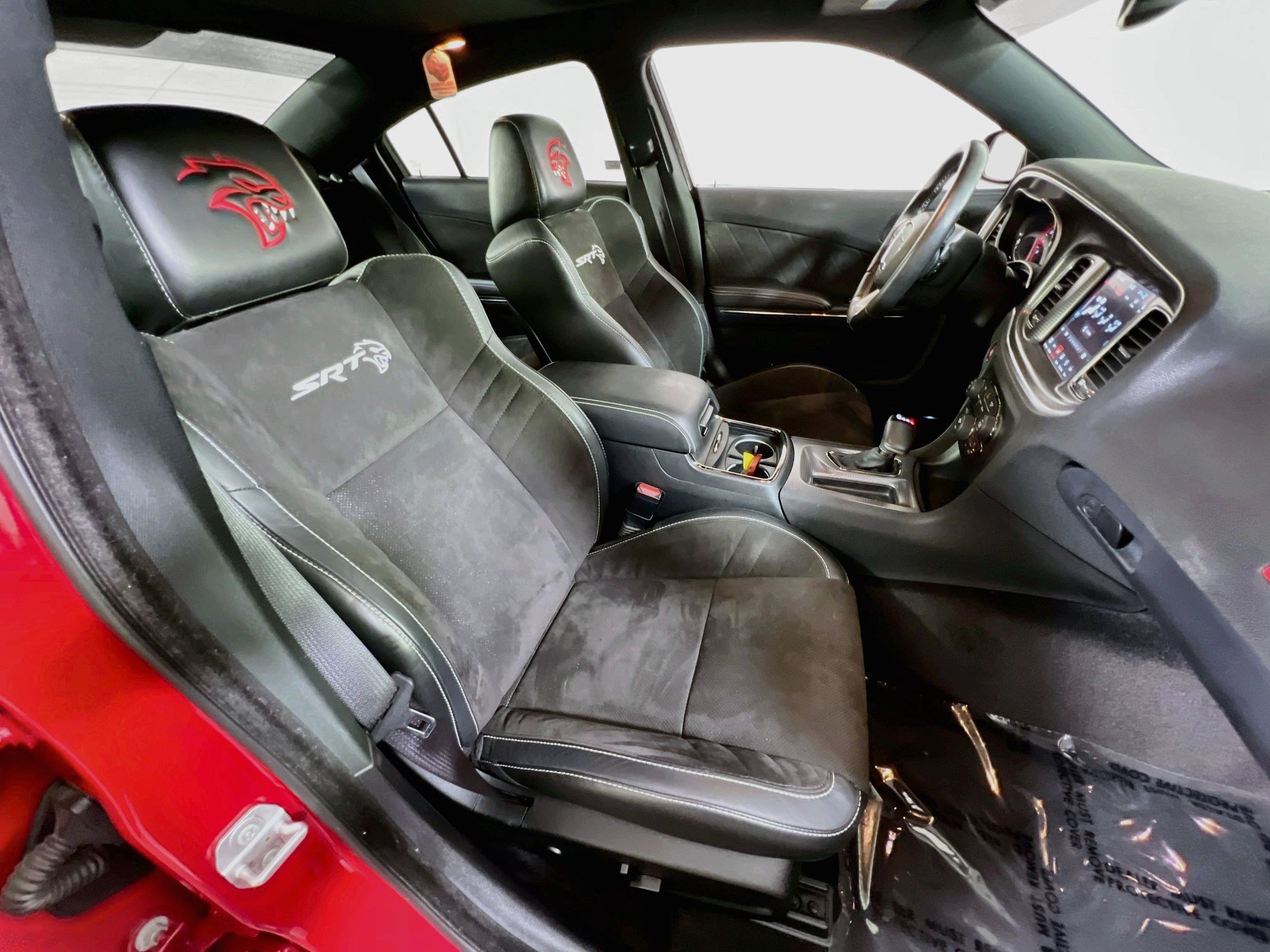 Used 2018 Dodge Charger SRT Hellcat w/ Harman/Kardon Audio Group RWD image 30