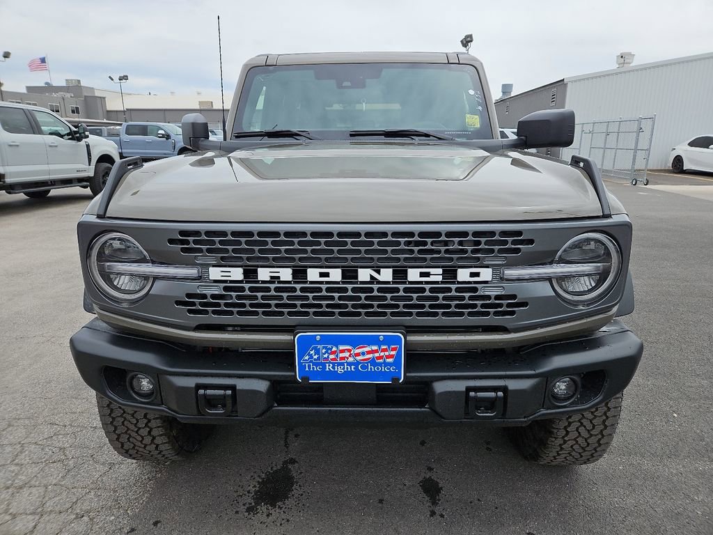 New 2026 Ford Bronco Badlands w/ Sasquatch Package AWD/4WD image 3