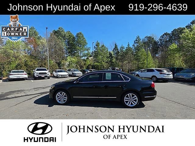 Used 2016 Volkswagen Passat 1.8T SEL Premium image 28