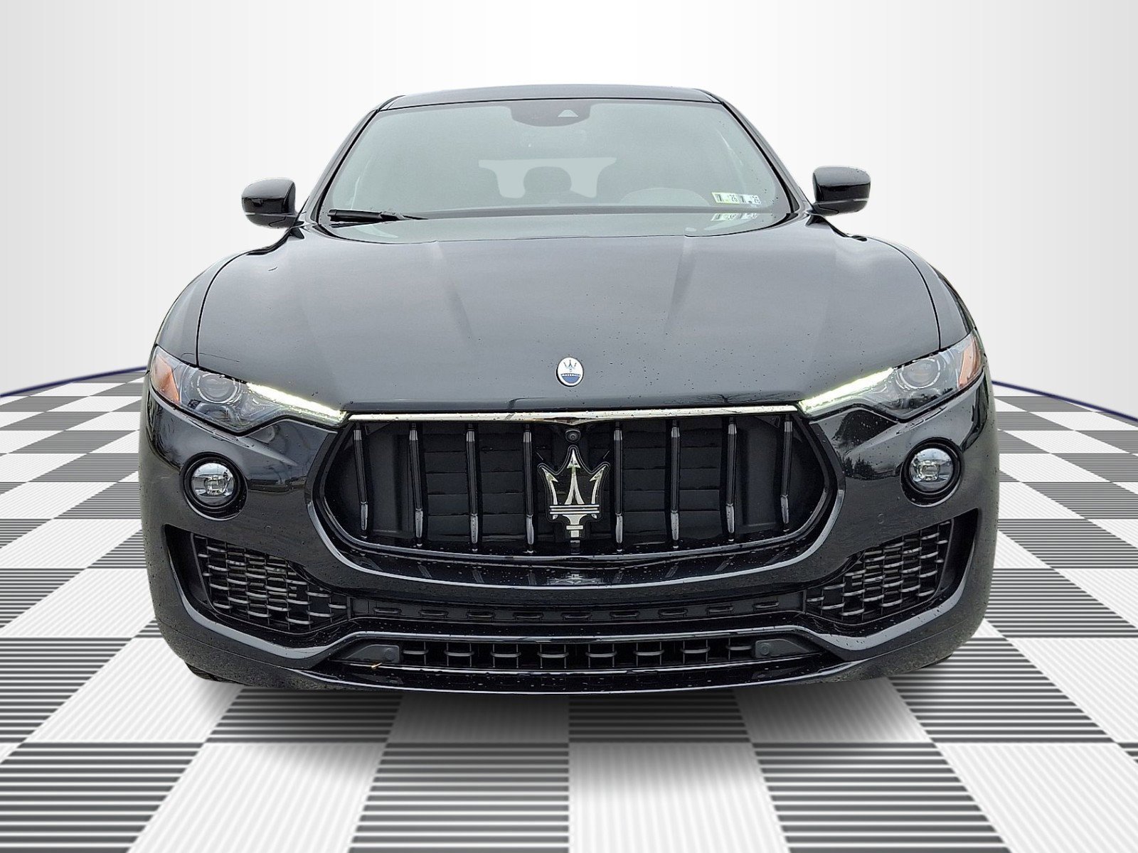 Used 2024 Maserati Levante GT Ultima AWD/4WD image 2
