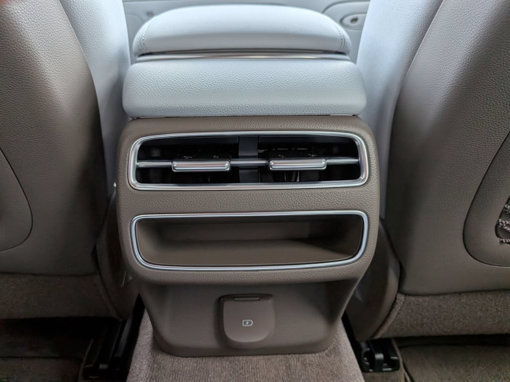 New 2026 Genesis GV70 2.5T Advanced AWD/4WD image 28
