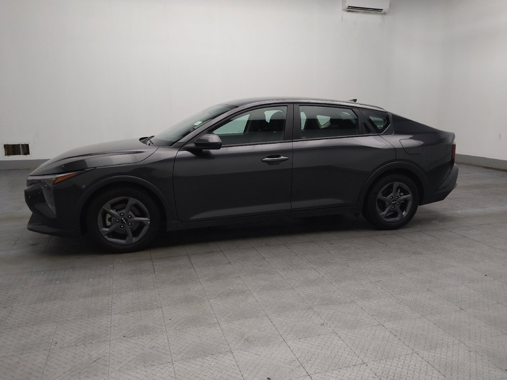 Used 2025 Kia K4 FWD image 2