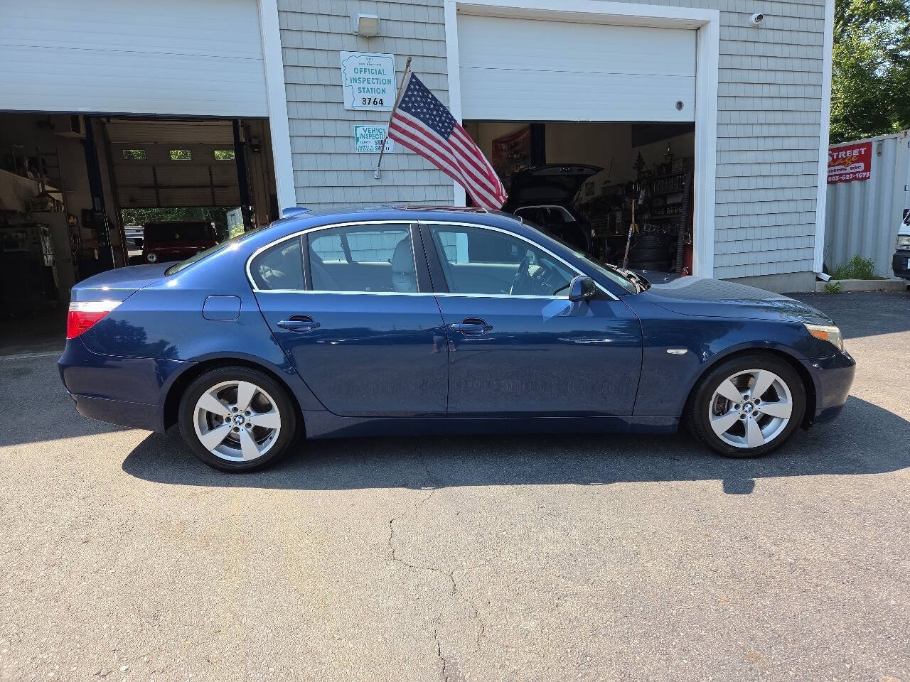 Used 2006 BMW 530xi Sedan AWD/4WD image 8