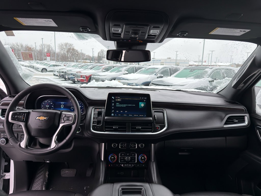 Used 2024 Chevrolet Tahoe LT w/ LT Signature Package image 28