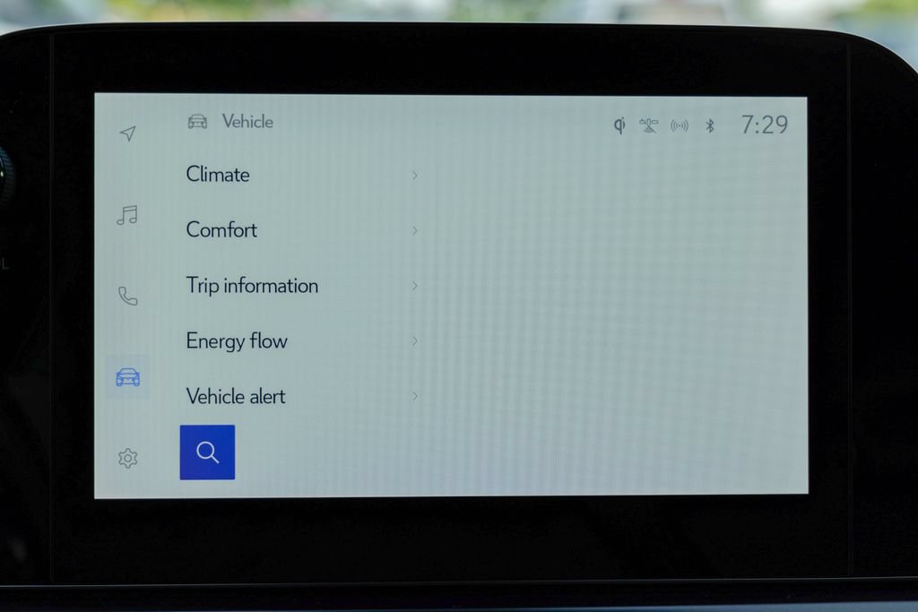 Used 2024 Lexus UX 250h F Sport AWD/4WD image 58