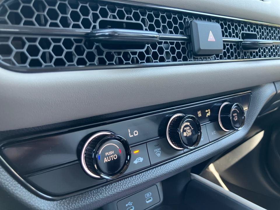 New 2027 Honda HR-V LX image 18