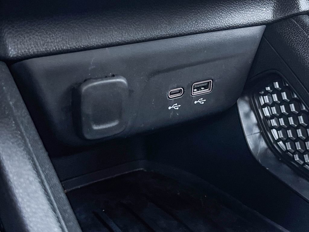 Used 2024 Chevrolet TrailBlazer LT image 25