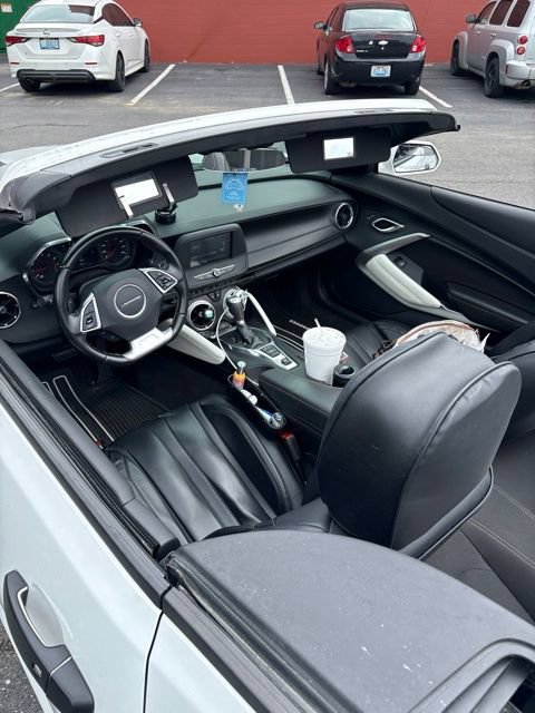 Used 2018 Chevrolet Camaro LT w/ RS Package RWD image 10