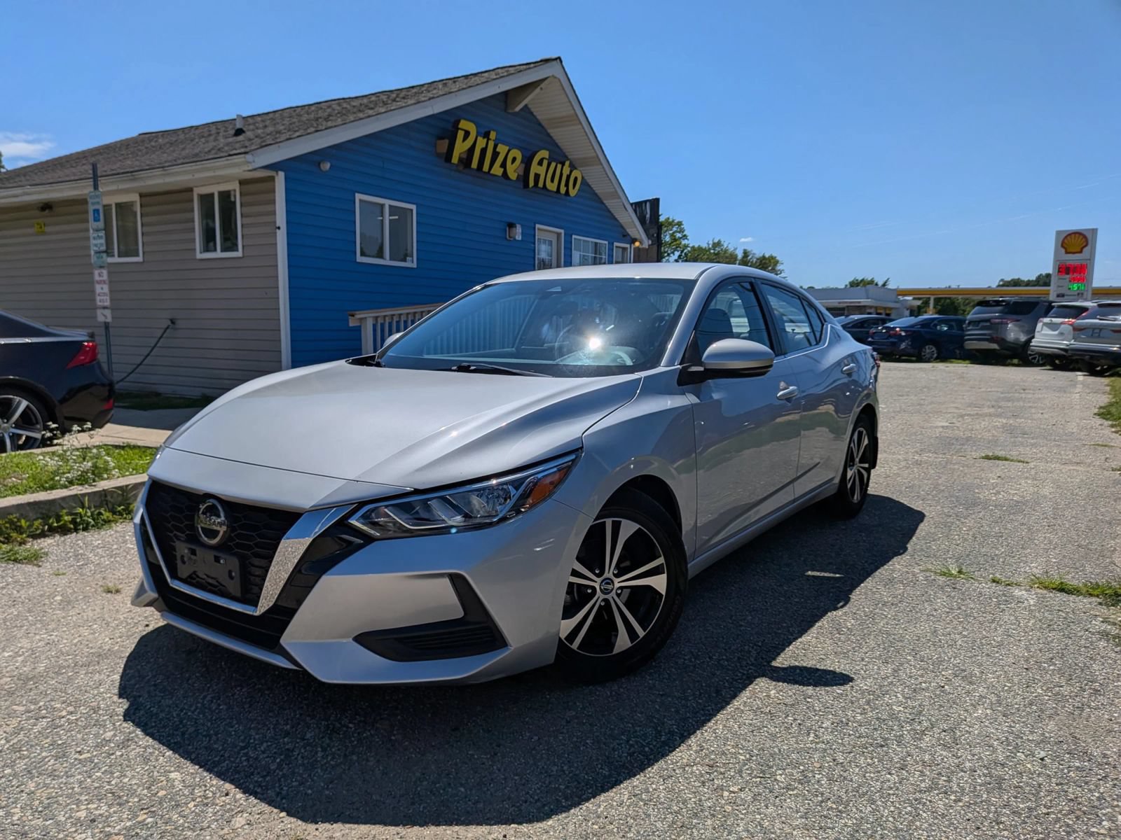 Used 2020 Nissan Sentra SV FWD image 2