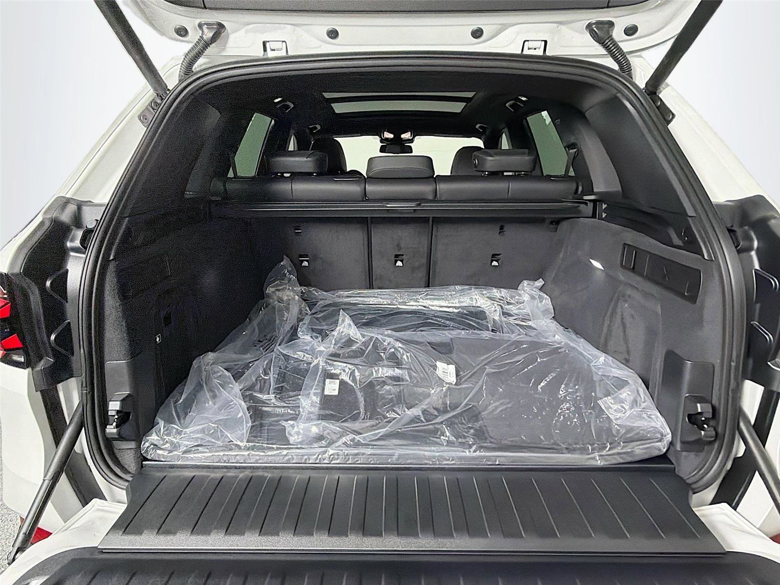 New 2026 BMW X5 sDrive40i RWD image 27