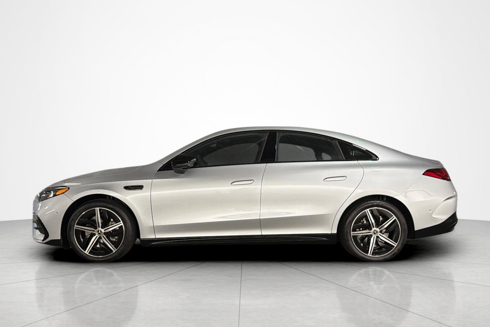 New 2027 Mercedes-Benz CLA 350 image 2