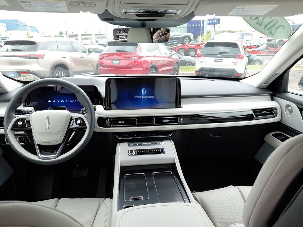 New 2026 Lincoln Aviator Reserve w/ Luxury Package AWD/4WD image 49