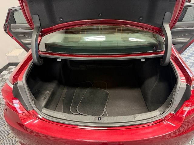 Used 2017 Buick LaCrosse Essence FWD image 30