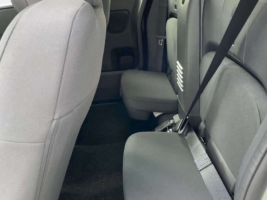 New 2027 Nissan Frontier S RWD image 17