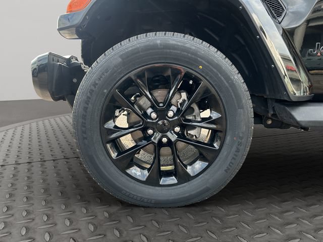 Used 2021 Jeep Gladiator Overland AWD/4WD image 27