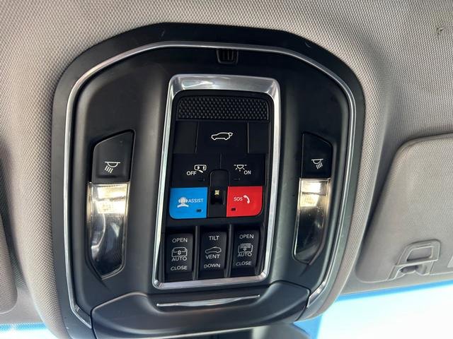 Used 2021 Jeep Grand Cherokee L Limited w/ Trailer Tow Group (B) image 25