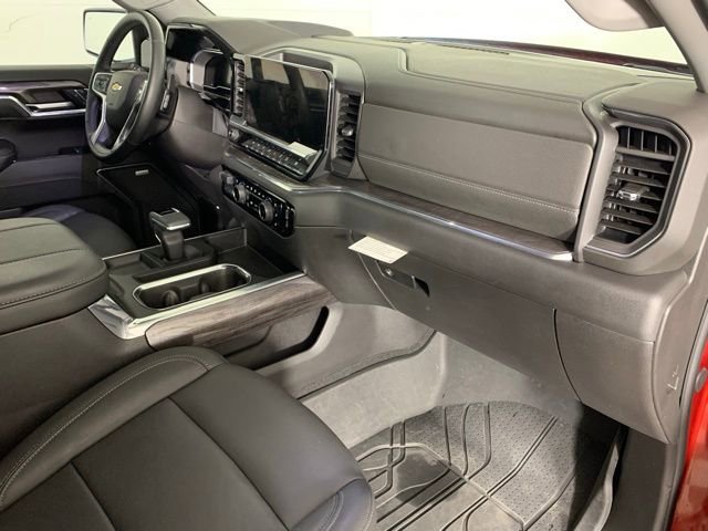 Used 2024 Chevrolet Silverado 1500 LTZ w/ Technology Package image 10