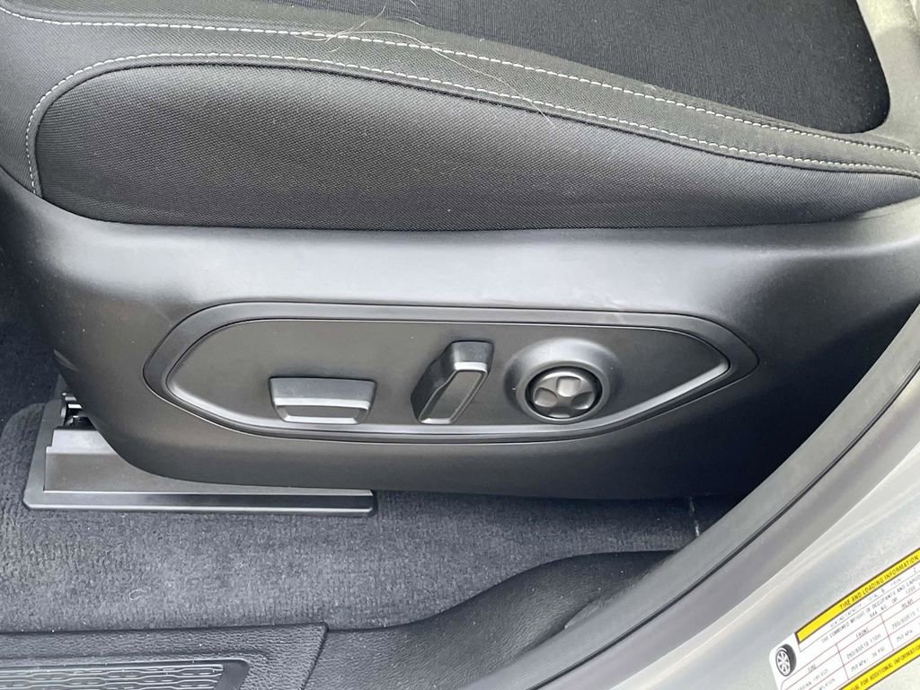 New 2025 Jeep Grand Cherokee L Laredo w/ Luxury Tech Group I image 27