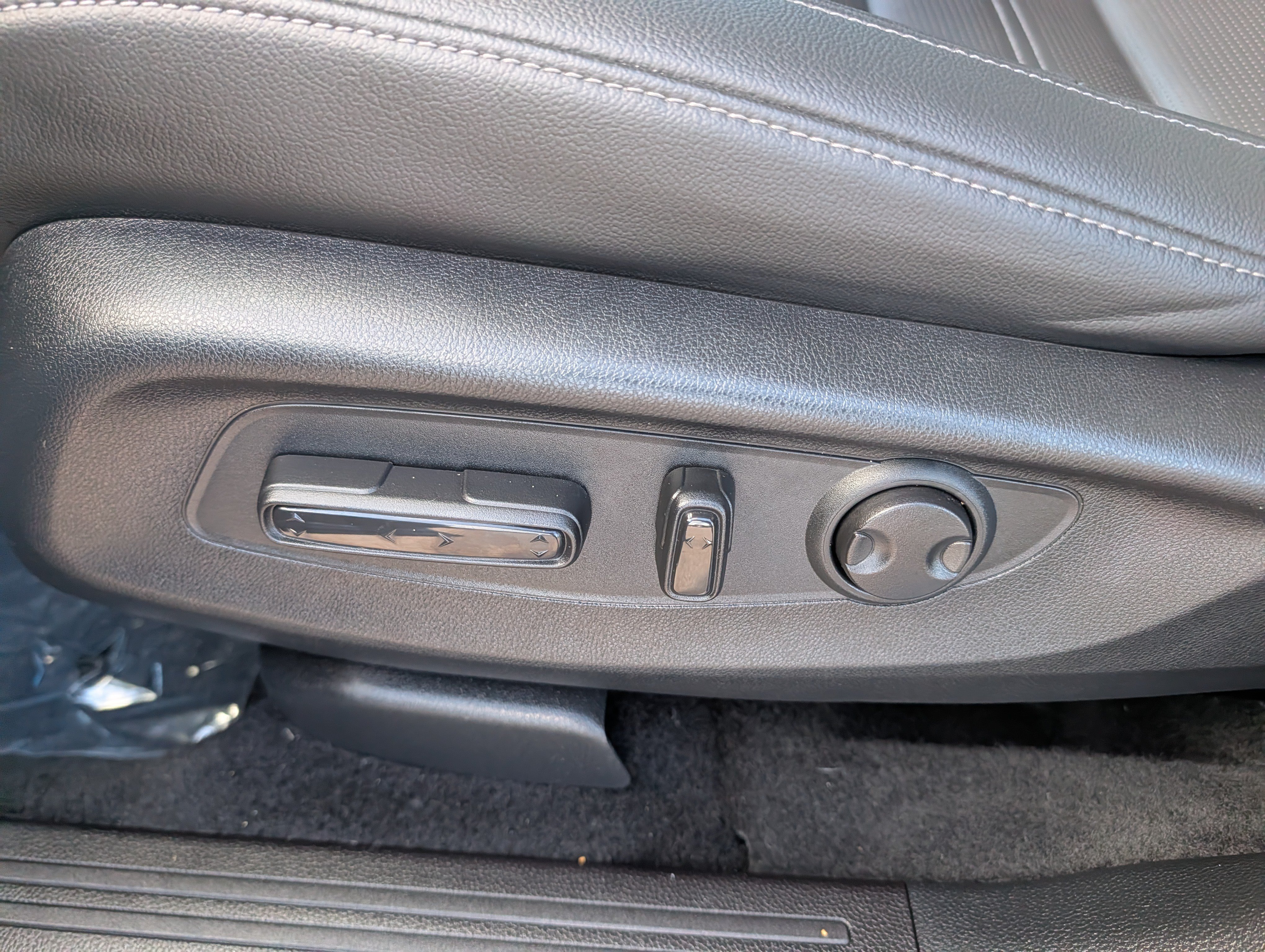 Used 2025 Honda CR-V EX-L image 21