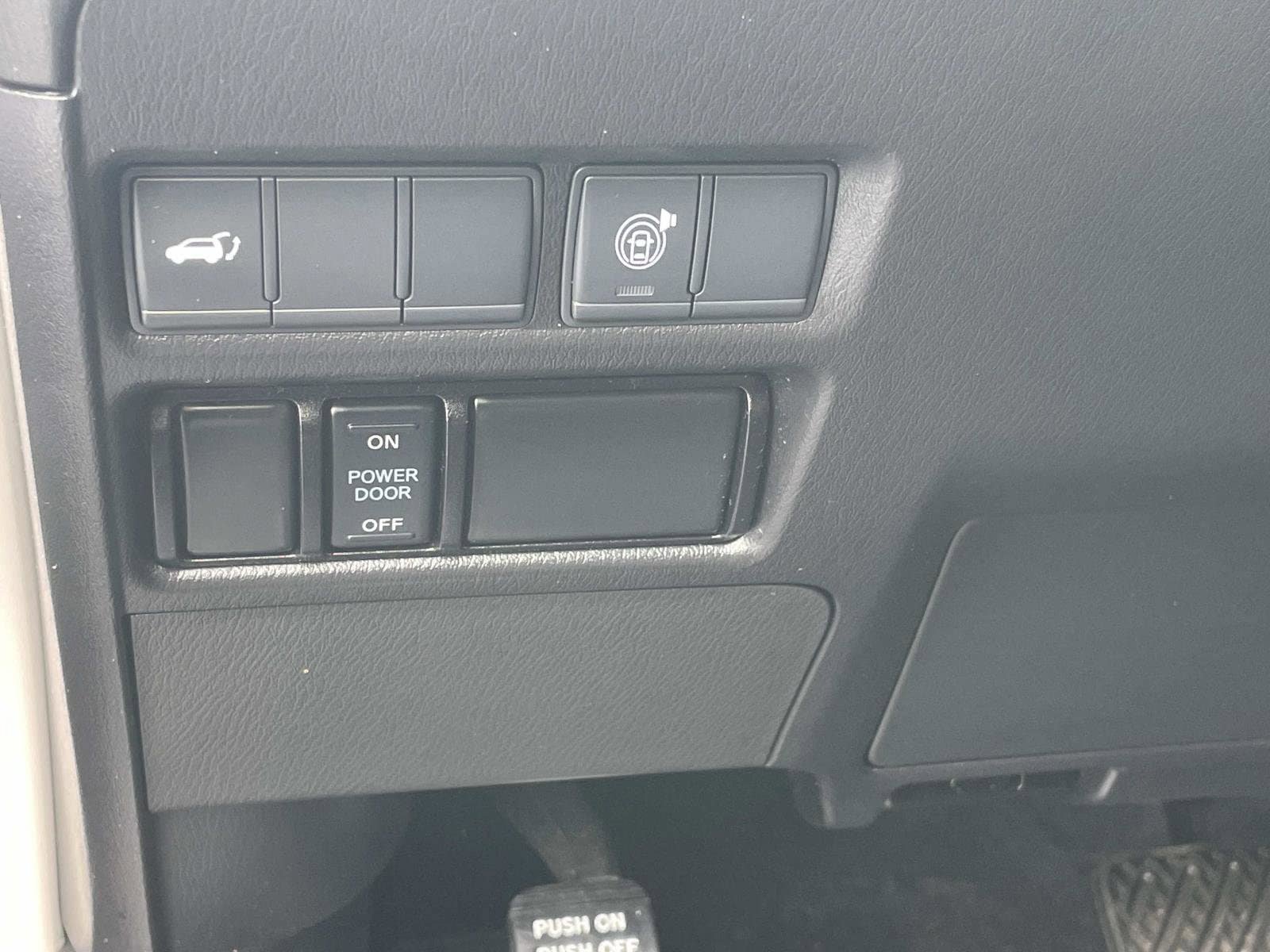 Used 2021 Nissan Armada SV w/ SV Appearance Package AWD/4WD image 20