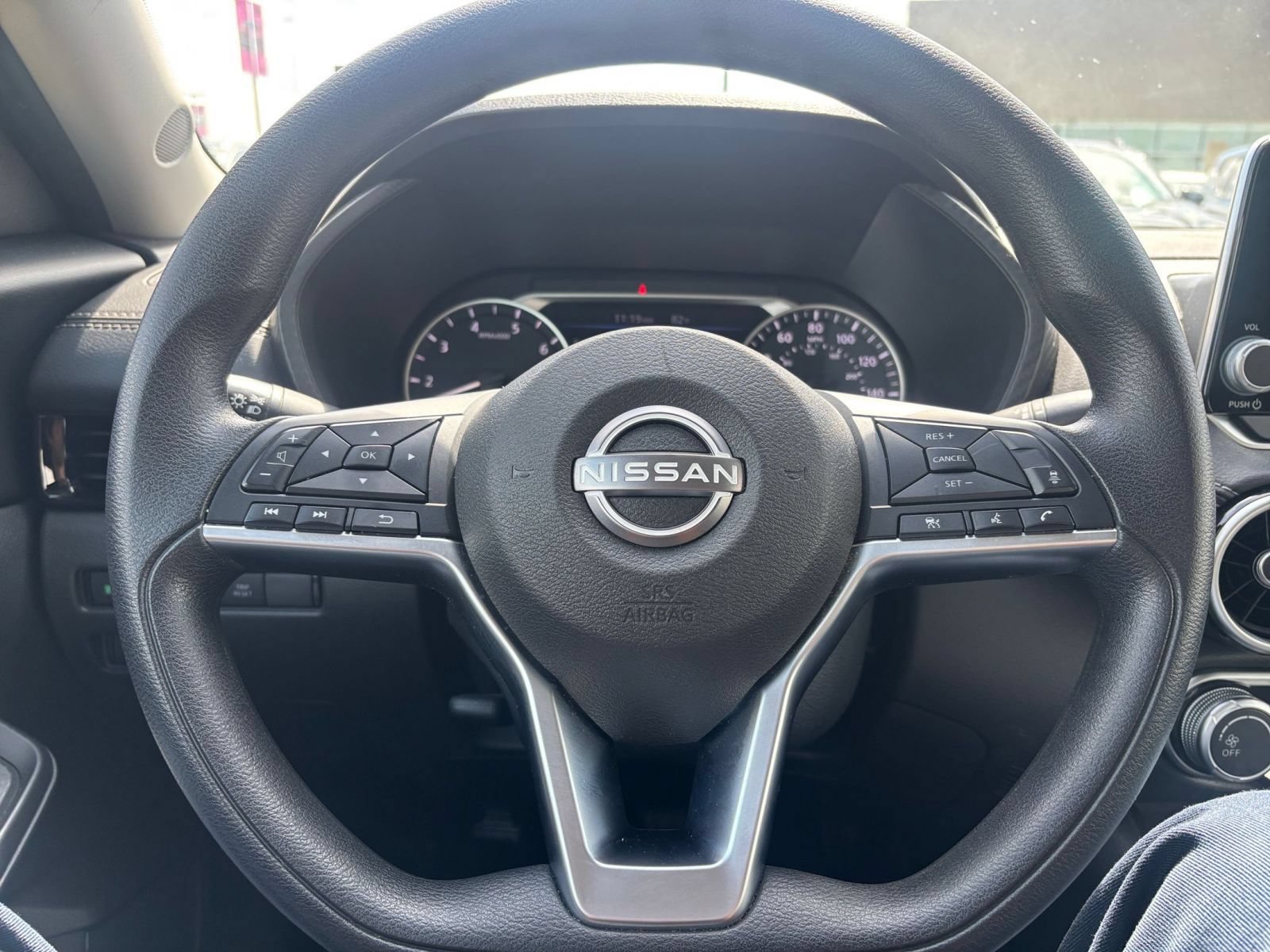 Used 2025 Nissan Sentra SV FWD image 25