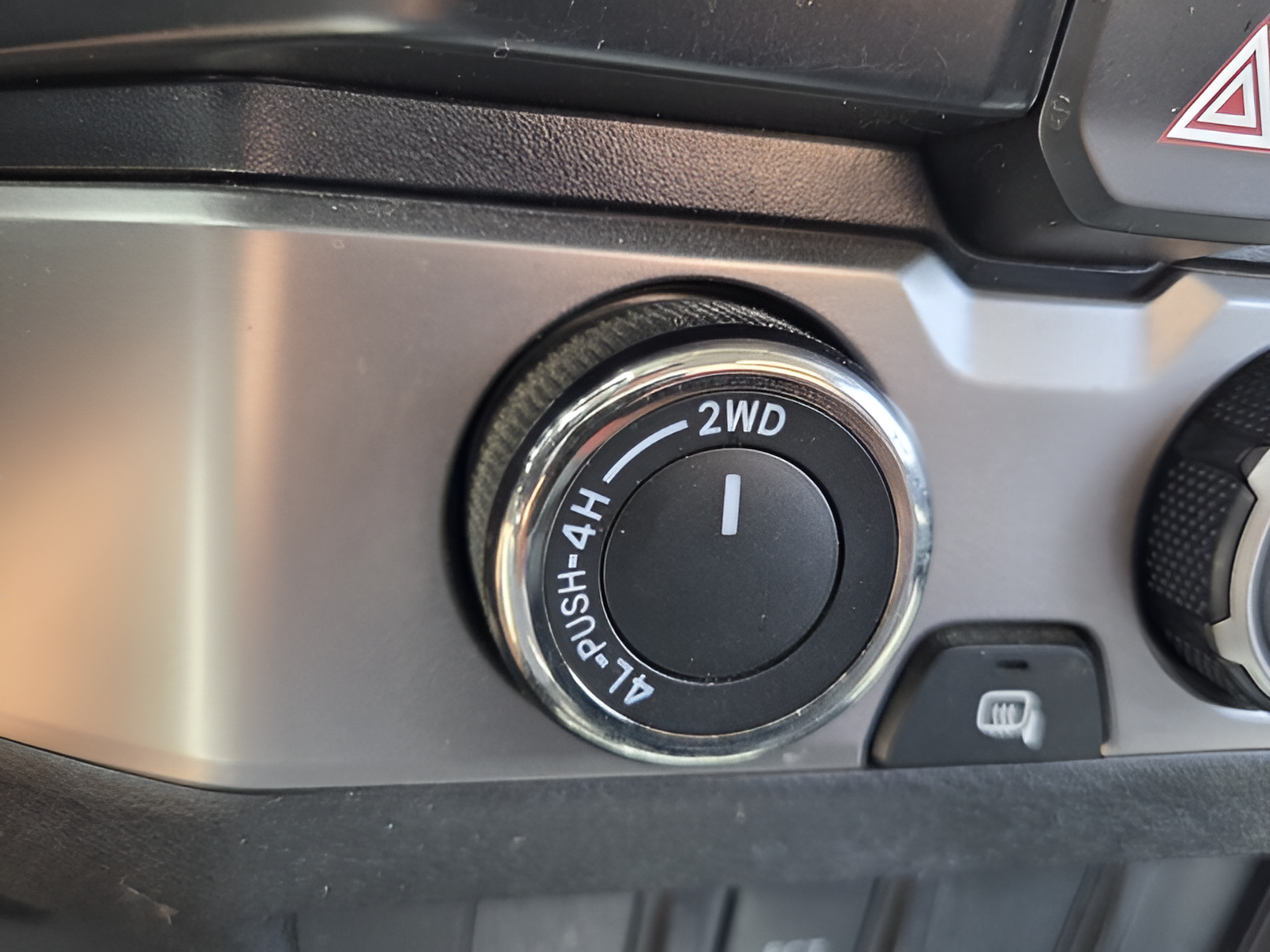Used 2022 Toyota Tacoma SR w/ SR Convenience Package AWD/4WD image 22